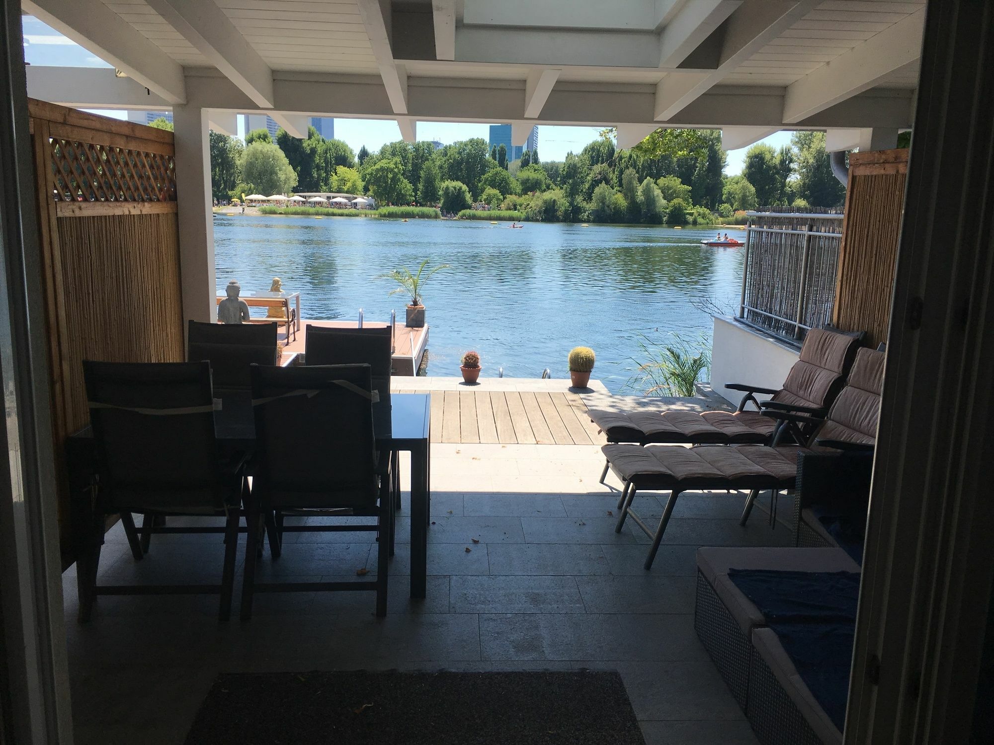 Ajo Vienna Beach - Contactless Check-In المظهر الخارجي الصورة