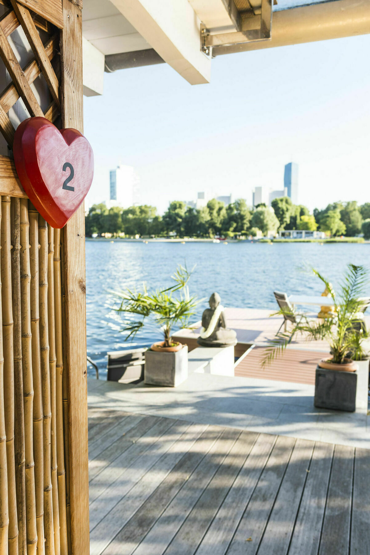 Ajo Vienna Beach - Contactless Check-In المظهر الخارجي الصورة